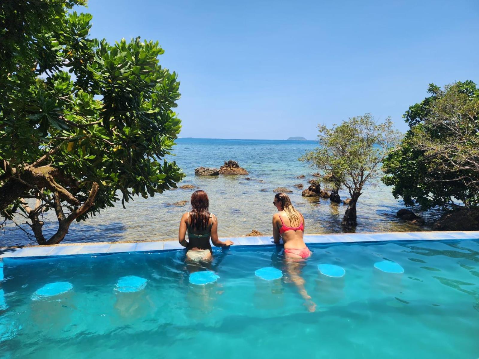 Cocovana Beach Resort (Adults Only) บูซวงกา ภายนอก รูปภาพ